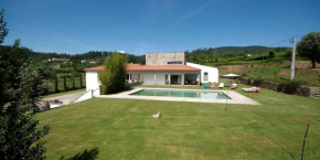 Ferienhaus Für 12 Personen Mit Pool Und Garten